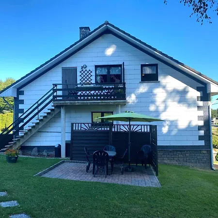 Appartamento Near Forest In Nidrum